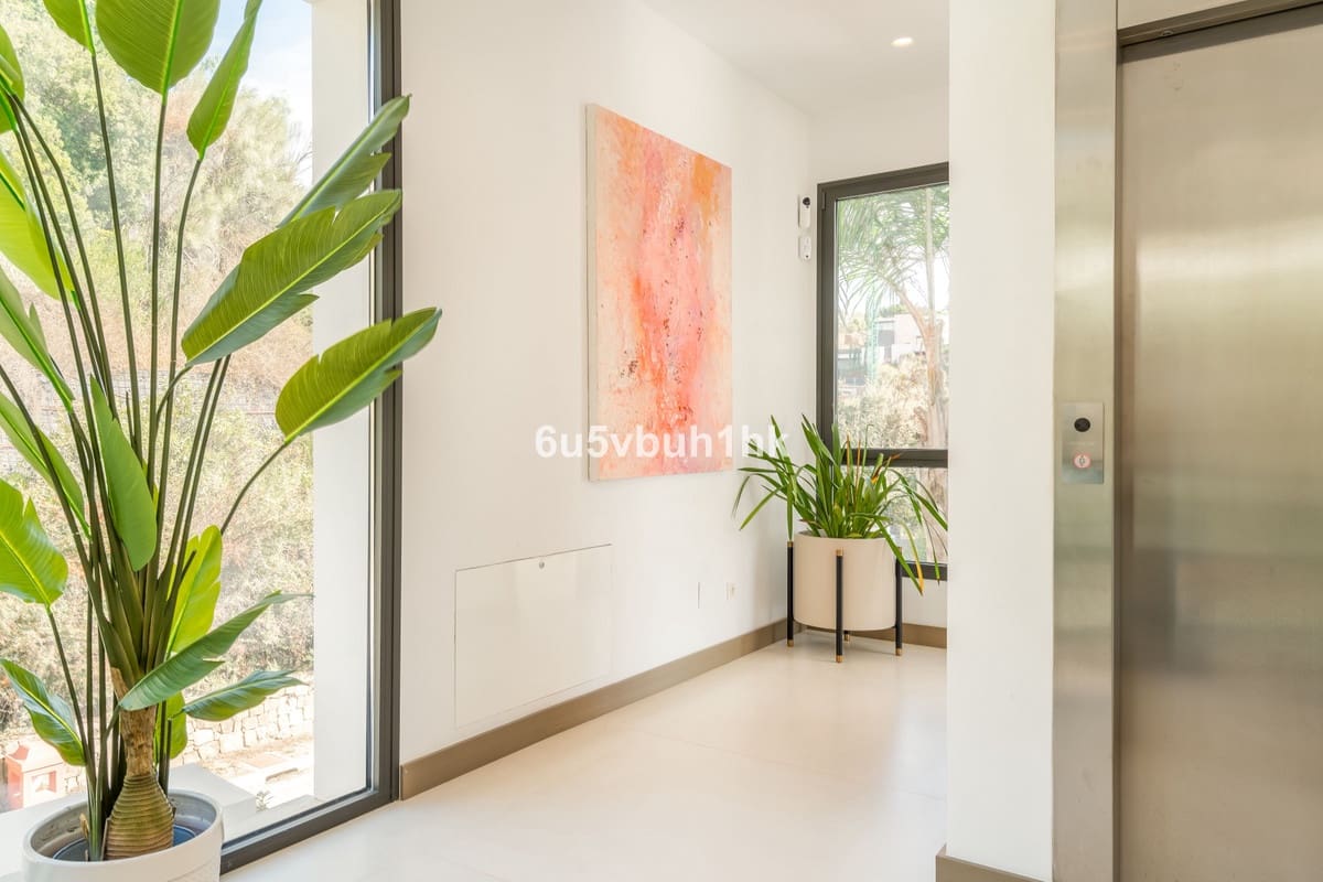 5 soverom Villa til salgs i Monte Halcones med svømmebasseng - € 4 150 000 (Ref: 9518121)