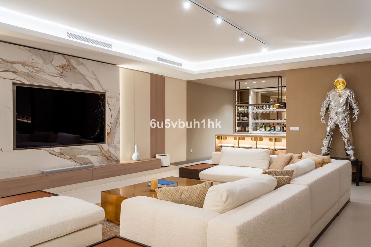 5 soverom Villa til salgs i Monte Halcones med svømmebasseng - € 4 150 000 (Ref: 9518121)