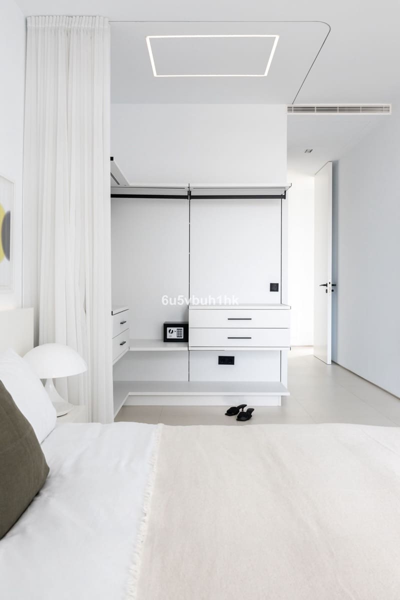 Chalet de 4 habitaciones en Valtocado en venta con piscina - 2.450.000 € (Ref: 9518122)