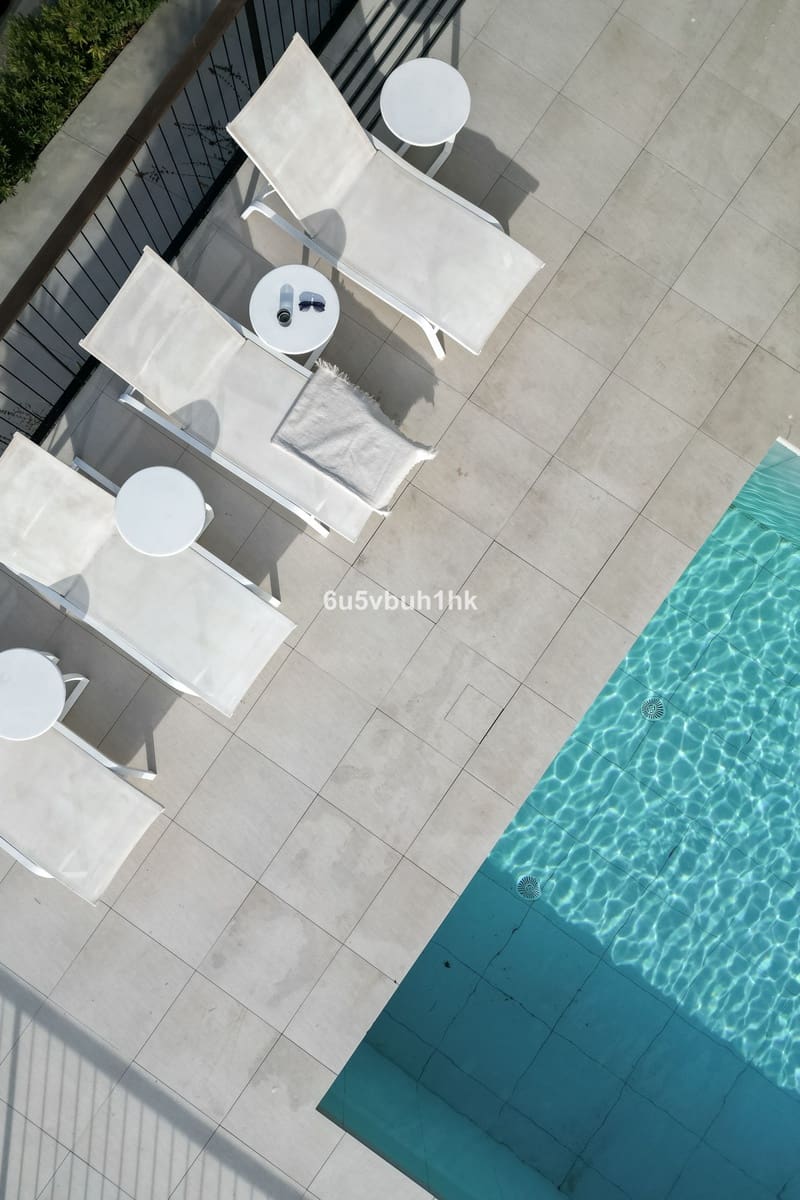 Chalet de 4 habitaciones en Valtocado en venta con piscina - 2.450.000 € (Ref: 9518122)