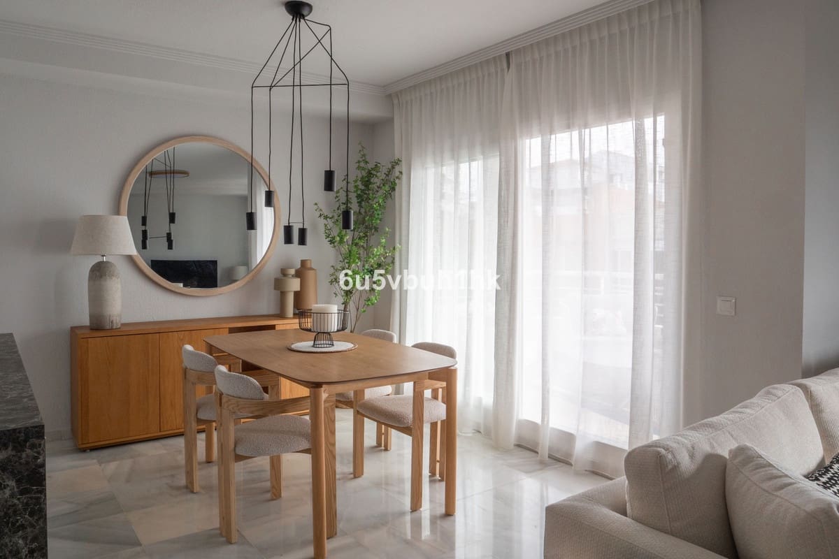 3 slaapkamer Huis te koop in Torrequebrada - € 599.000 (Ref: 9518130)