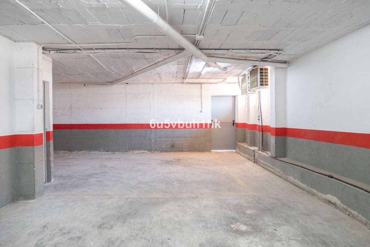 3 slaapkamer Huis te koop in Torrequebrada - € 599.000 (Ref: 9518130)