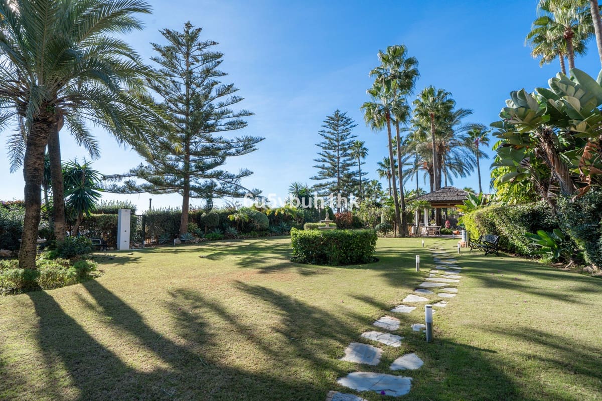 2 soverom Leilighet til salgs i Marbella - € 2 950 000 (Ref: 9518132)