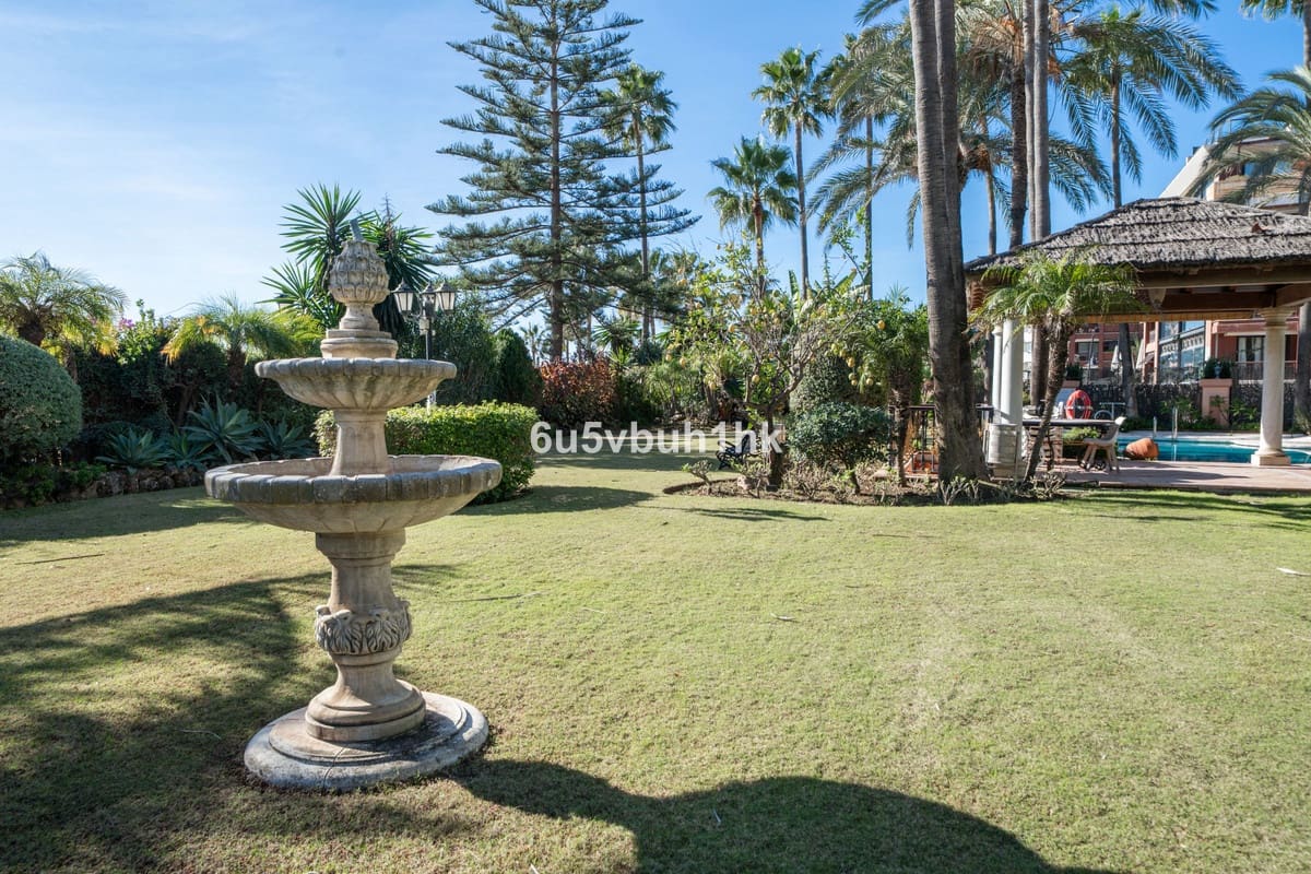 2 soverom Leilighet til salgs i Marbella - € 2 950 000 (Ref: 9518132)