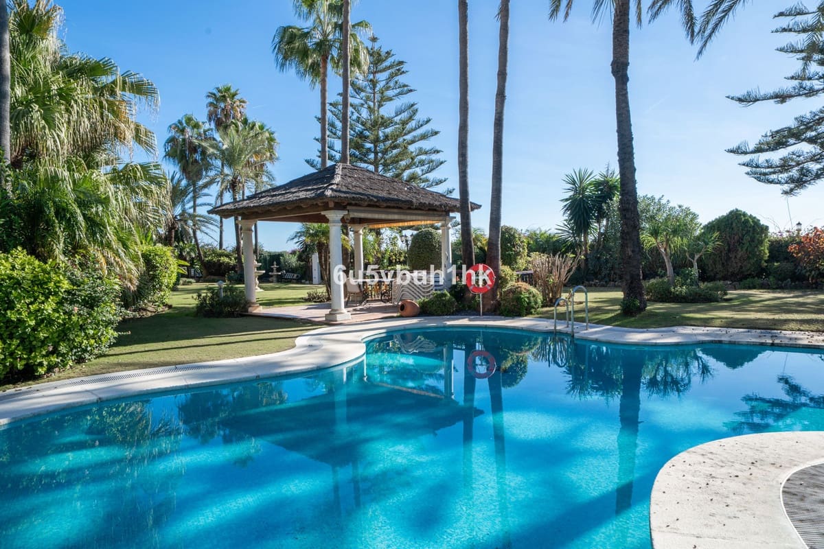 2 soverom Leilighet til salgs i Marbella - € 2 950 000 (Ref: 9518132)