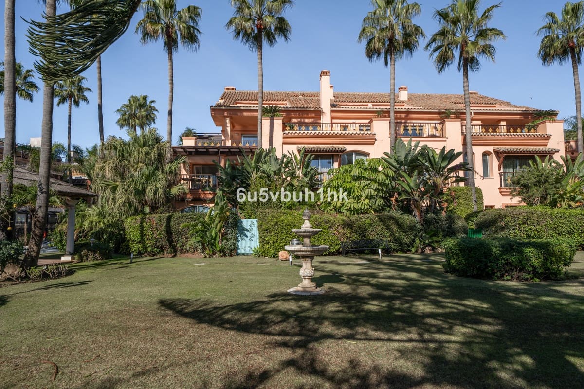 2 soverom Leilighet til salgs i Marbella - € 2 950 000 (Ref: 9518132)