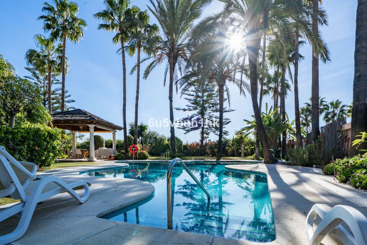 2 soverom Leilighet til salgs i Marbella - € 2 950 000 (Ref: 9518132)