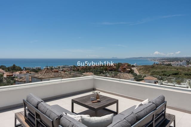 5 bedroom Villa for sale in Seghers, Estepona with pool - € 2,195,000 (Ref: 9518133)