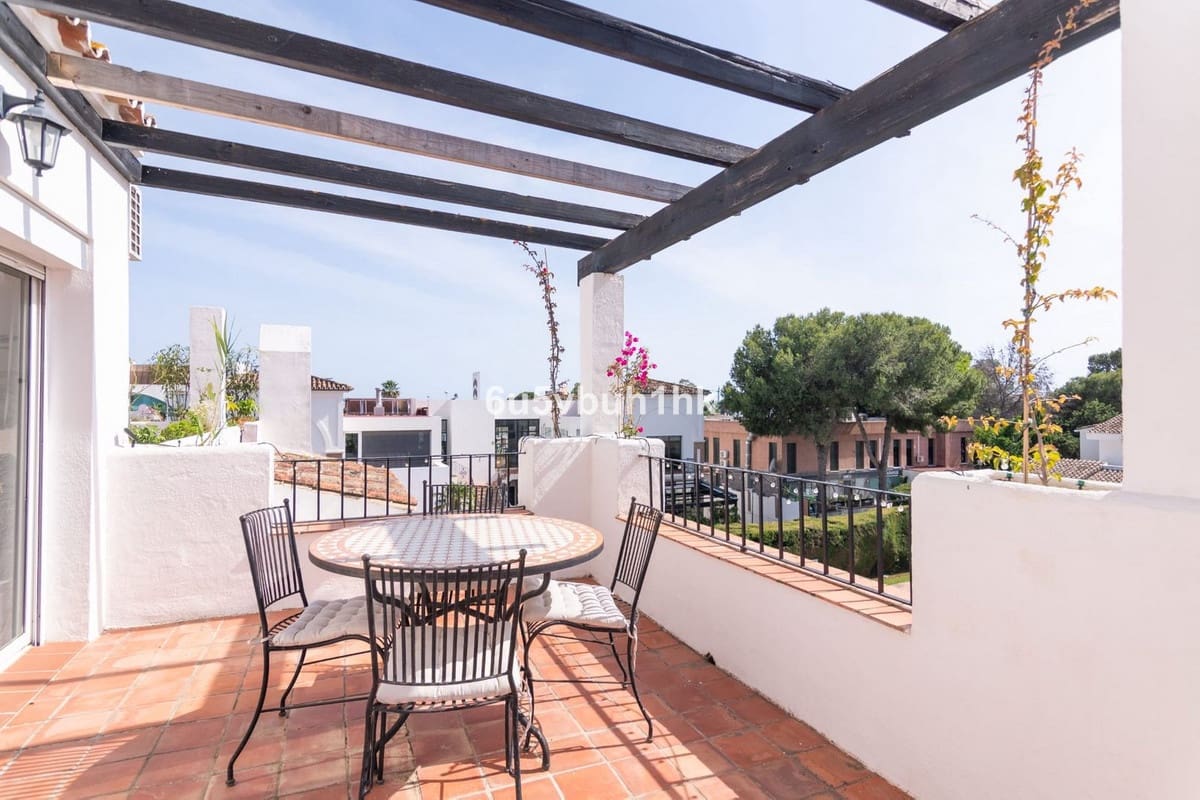3 soverom Penthouse til salgs i El Paraiso - € 539 000 (Ref: 9518134)