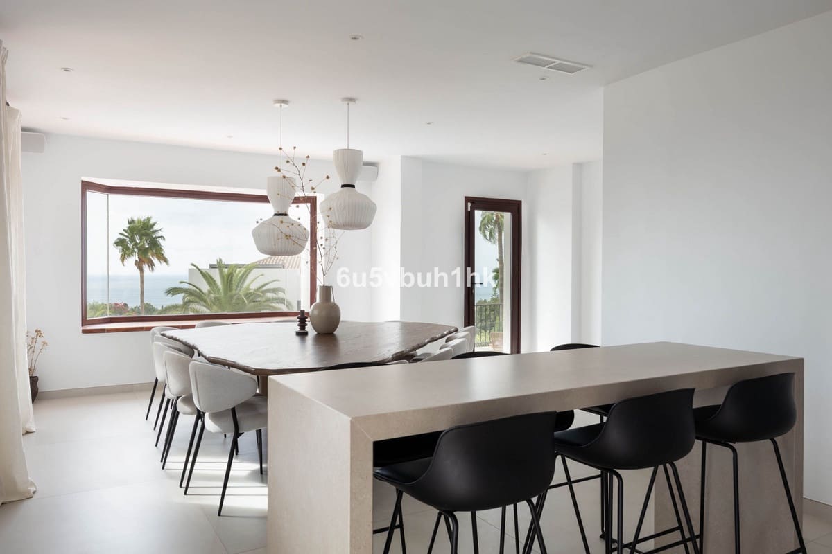 Chalet de 6 habitaciones en Marbella en venta con piscina - 3.995.950 € (Ref: 9518135)