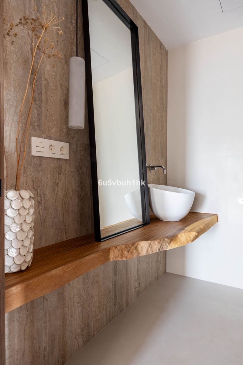 Chalet de 6 habitaciones en Marbella en venta con piscina - 3.995.950 € (Ref: 9518135)