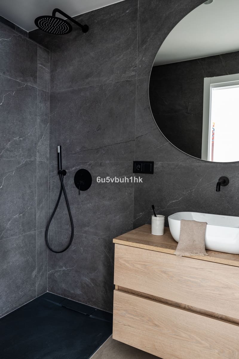 3 soverom Hus til salgs i Malaga by med svømmebasseng - € 770 000 (Ref: 9518136)