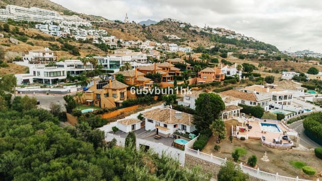 4 camera da letto Villa in vendita in Solymar, Benalmádena con piscina - 950.000 € (Rif: 9518137)