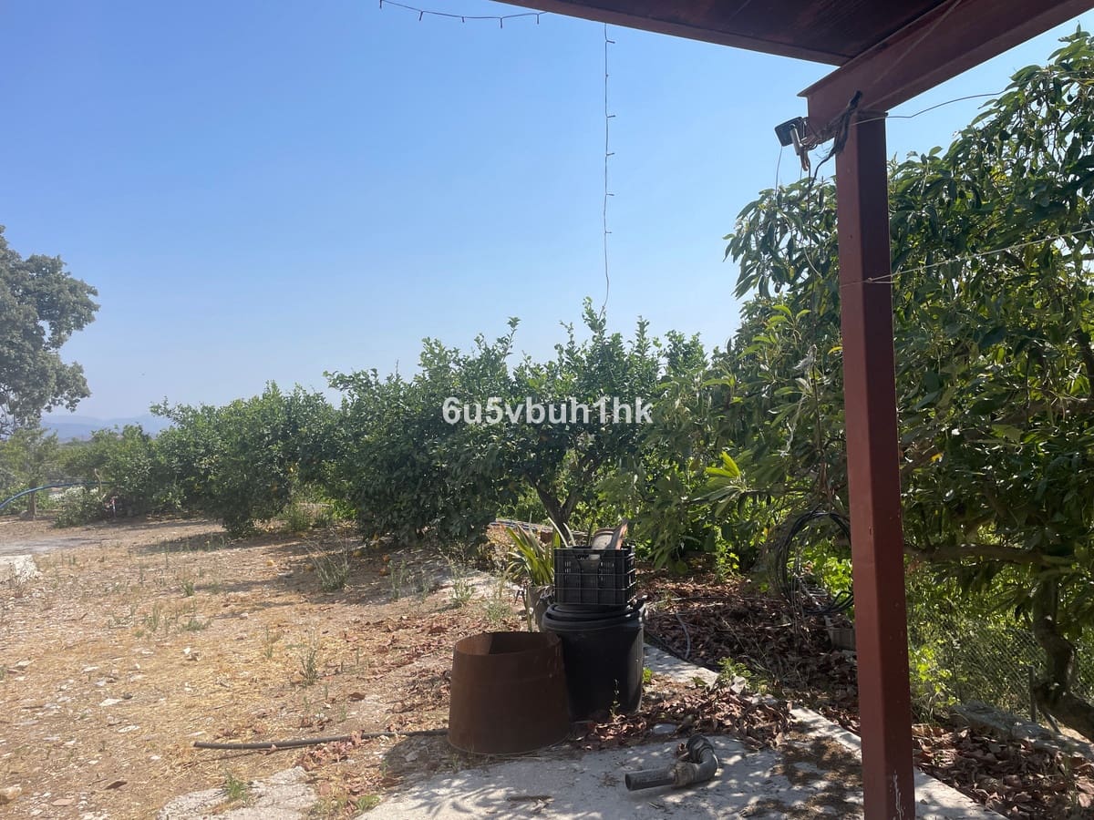 2 bedroom Finca/Country House for sale in Coin - € 320,000 (Ref: 9518138)