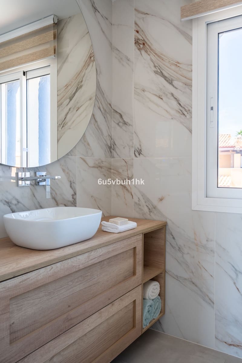 3 bedroom Townhouse for sale in Casares - € 999,000 (Ref: 9518140)