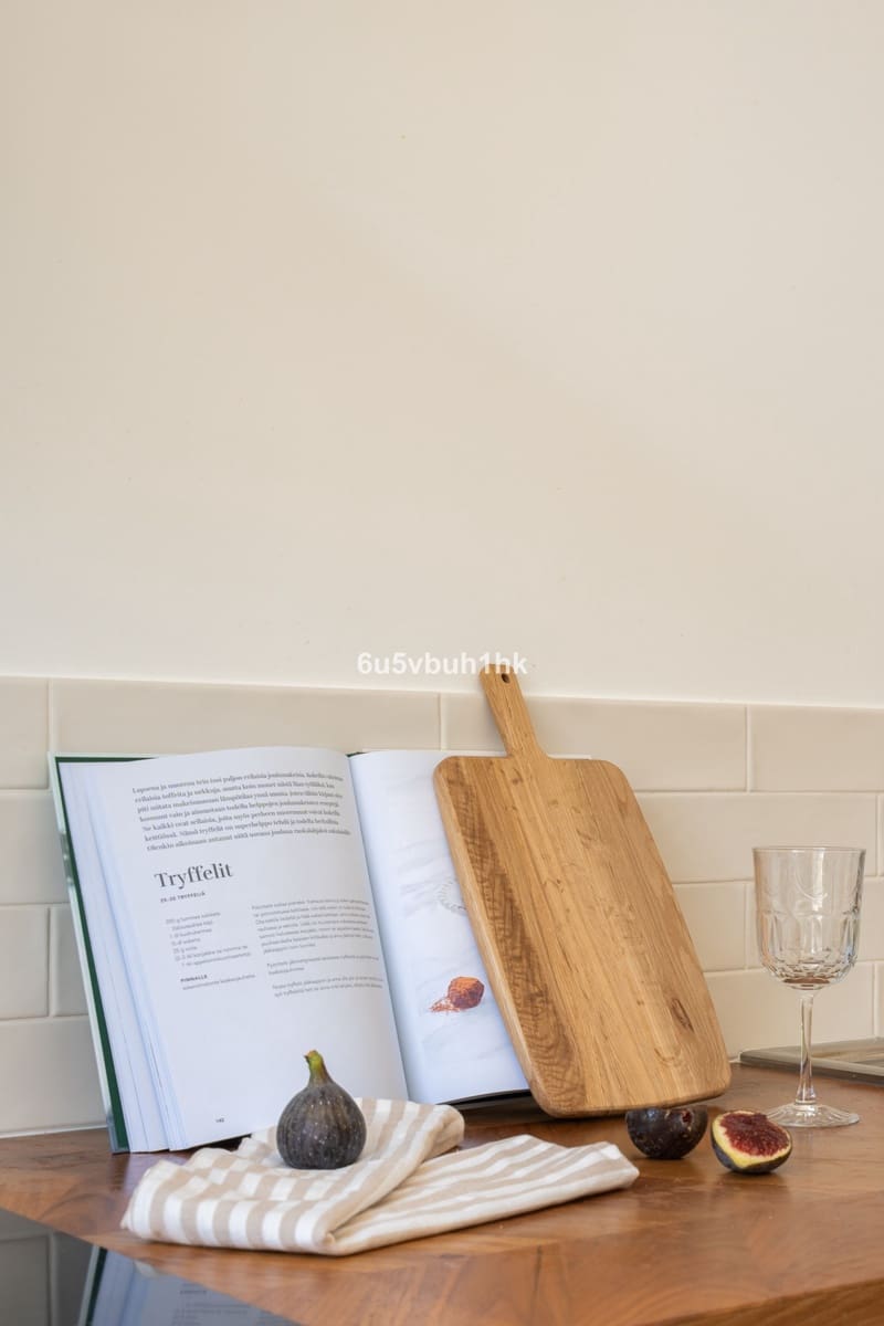 5 makuuhuone Omakotitalo myytävänä paikassa Fuengirola mukana uima-altaan - 614 000 € (Ref: 9518145)