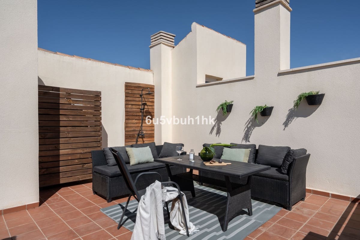 5 makuuhuone Omakotitalo myytävänä paikassa Fuengirola mukana uima-altaan - 614 000 € (Ref: 9518145)