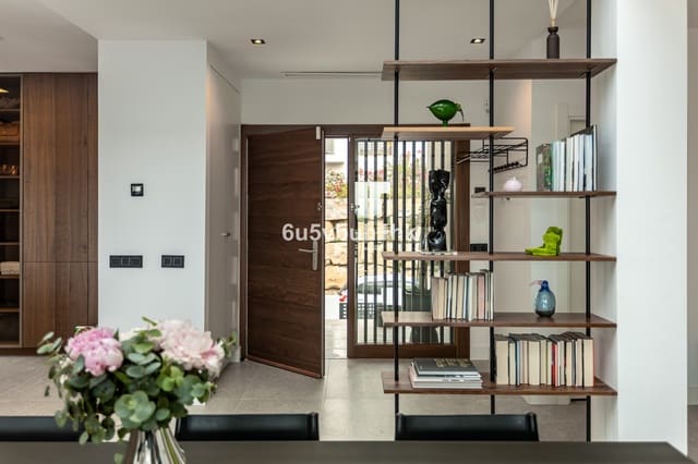 4 sypialnia Dom na sprzedaż w Parque Central, Estepona z basenem - 2 790 000 € (Ref: 9518148)