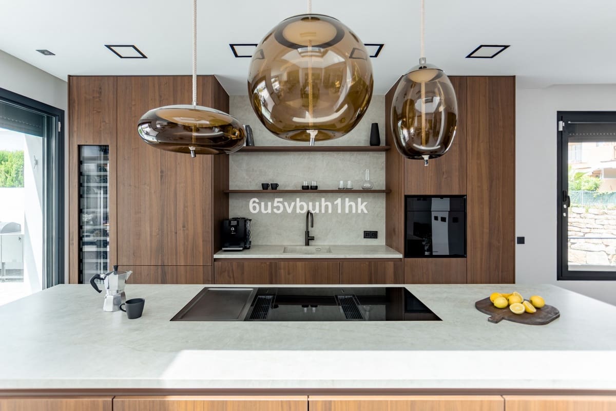 4 sypialnia Dom na sprzedaż w Estepona z basenem - 2 790 000 € (Ref: 9518148)