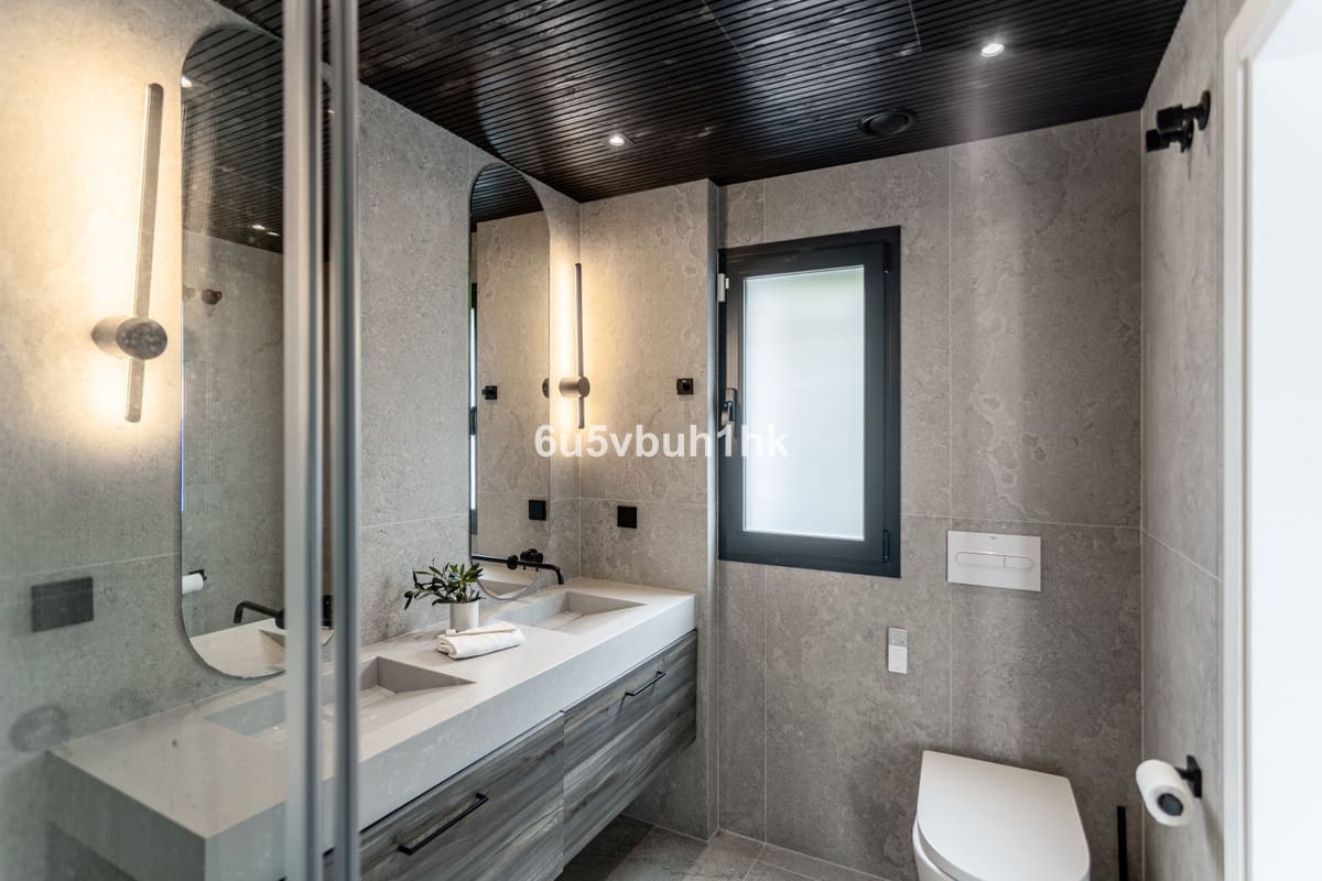 4 sypialnia Dom na sprzedaż w Estepona z basenem - 2 790 000 € (Ref: 9518148)