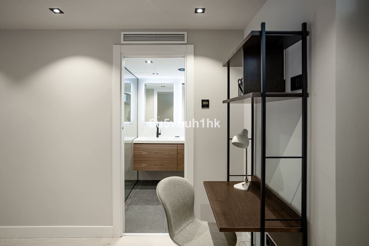 4 sypialnia Dom na sprzedaż w Estepona z basenem - 2 790 000 € (Ref: 9518148)