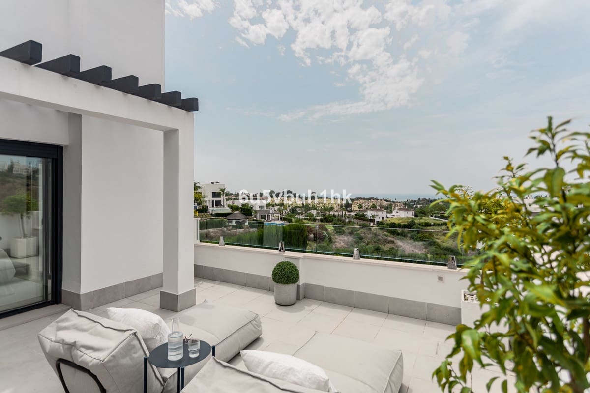 4 sypialnia Dom na sprzedaż w Estepona z basenem - 2 790 000 € (Ref: 9518148)