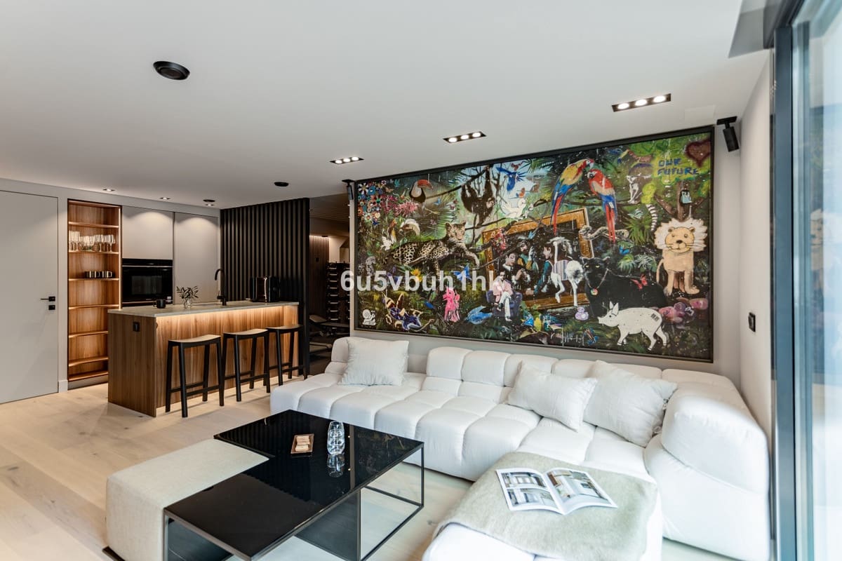 4 sypialnia Dom na sprzedaż w Estepona z basenem - 2 790 000 € (Ref: 9518148)