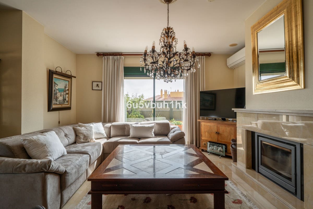 4 chambre Penthouse à vendre à San Pedro de Alcantara - 849 000 € (Ref: 9518149)