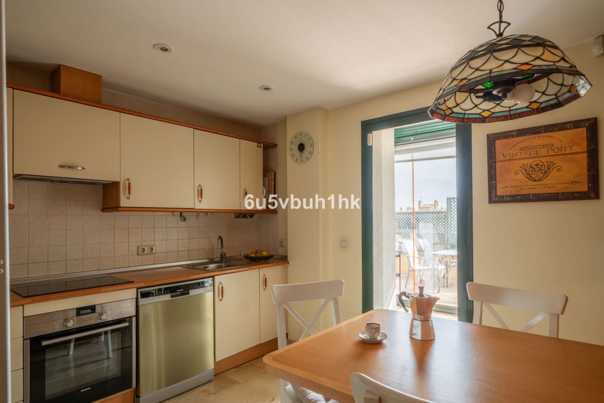 4 chambre Penthouse à vendre à San Pedro de Alcantara - 849 000 € (Ref: 9518149)