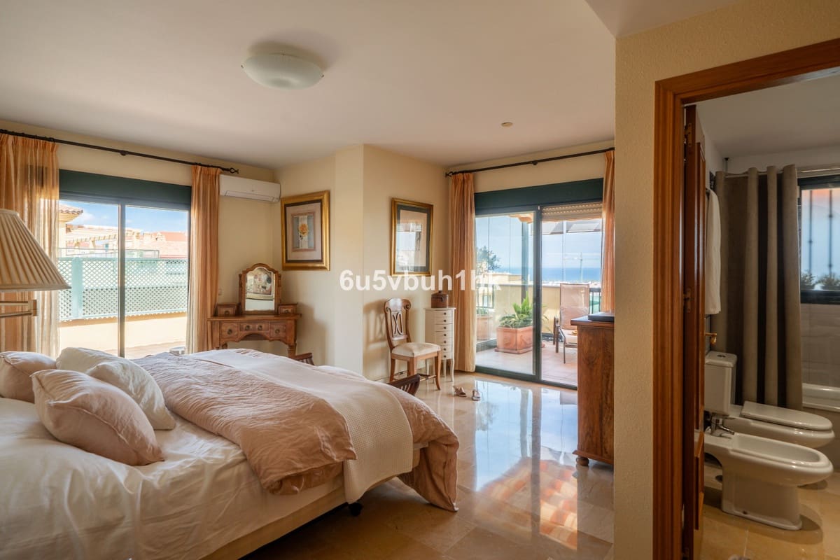 4 chambre Penthouse à vendre à San Pedro de Alcantara - 849 000 € (Ref: 9518149)
