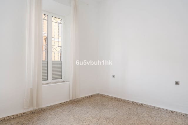 3 bedroom Townhouse for sale in Centro Historico, Málaga city - € 395,000 (Ref: 9518155)