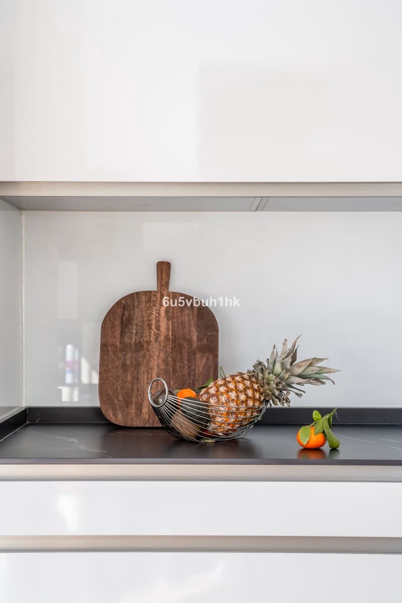 5 makuuhuone Huvila myytävänä paikassa Fuengirola mukana uima-altaan - 1 290 000 € (Ref: 9518156)