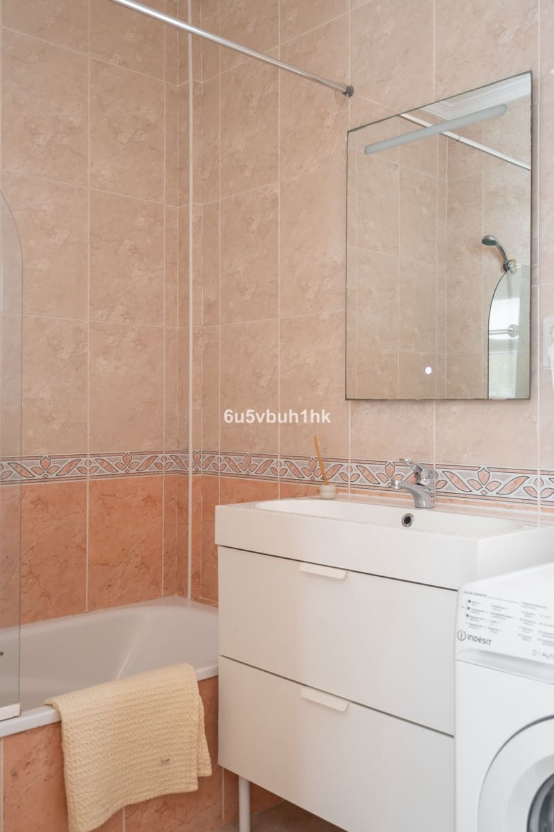 5 makuuhuone Huvila myytävänä paikassa Fuengirola mukana uima-altaan - 1 290 000 € (Ref: 9518156)