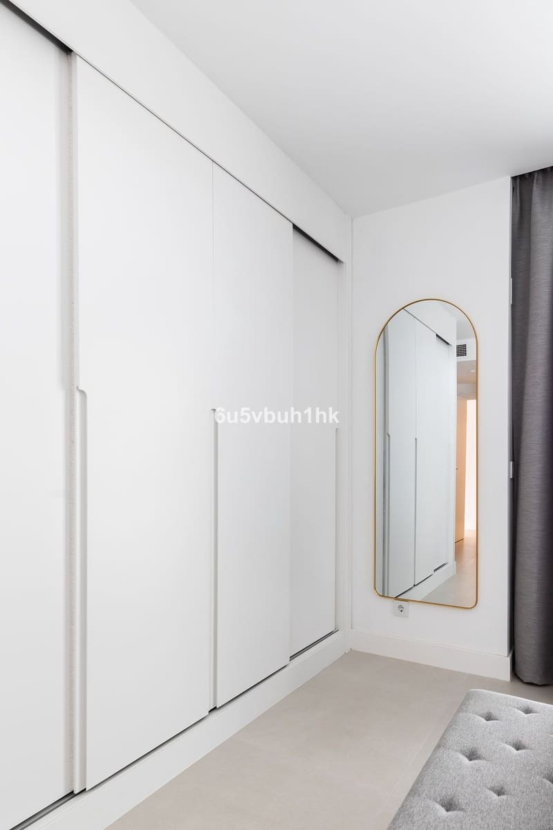 2 makuuhuone Huoneisto myytävänä paikassa Fuengirola mukana uima-altaan - 449 000 € (Ref: 9518158)