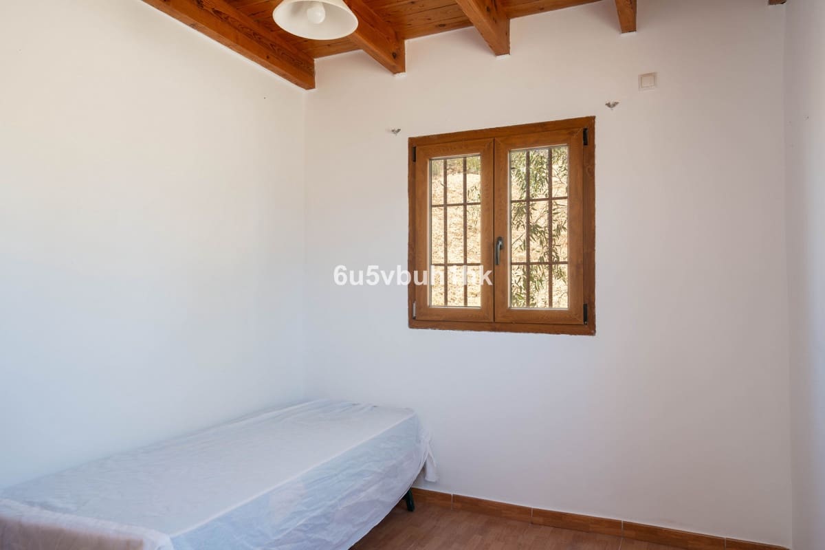Finca/Casa Rural de 3 habitaciones en Cártama en venta - 275.000 € (Ref: 9518161)