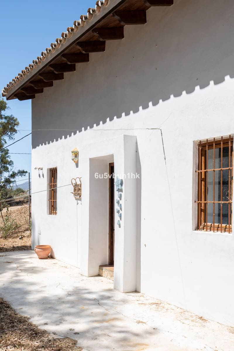 Finca/Casa Rural de 3 habitaciones en Cártama en venta - 275.000 € (Ref: 9518161)