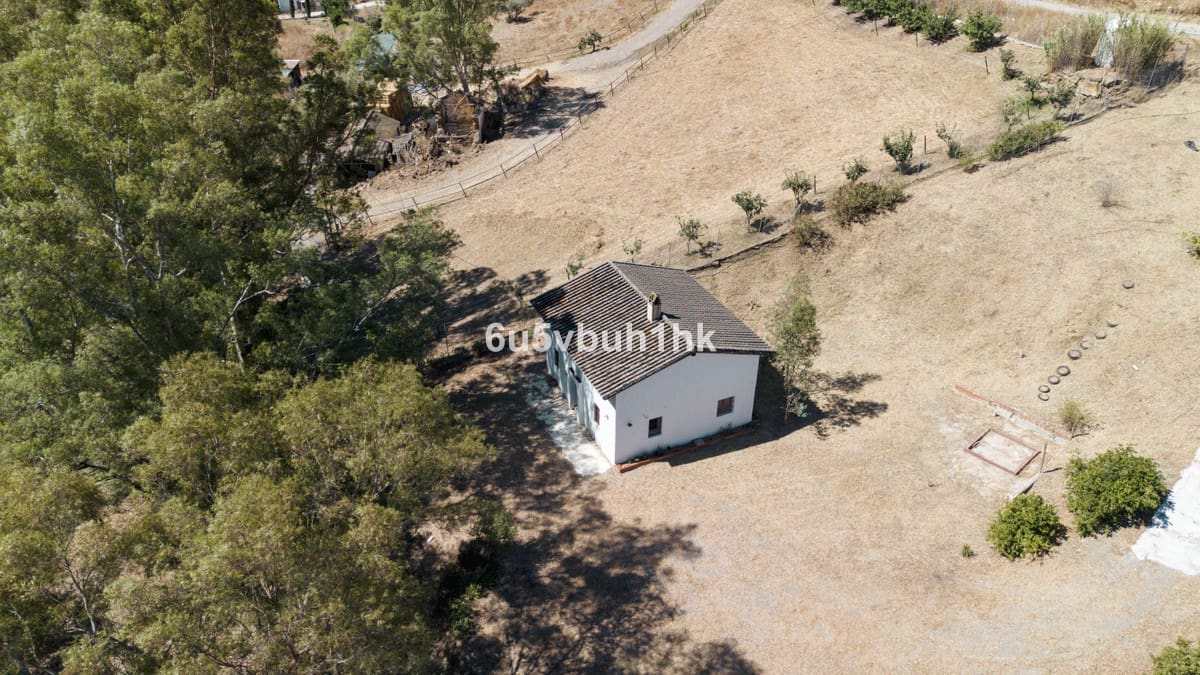 Finca/Casa Rural de 3 habitaciones en Cártama en venta - 275.000 € (Ref: 9518161)