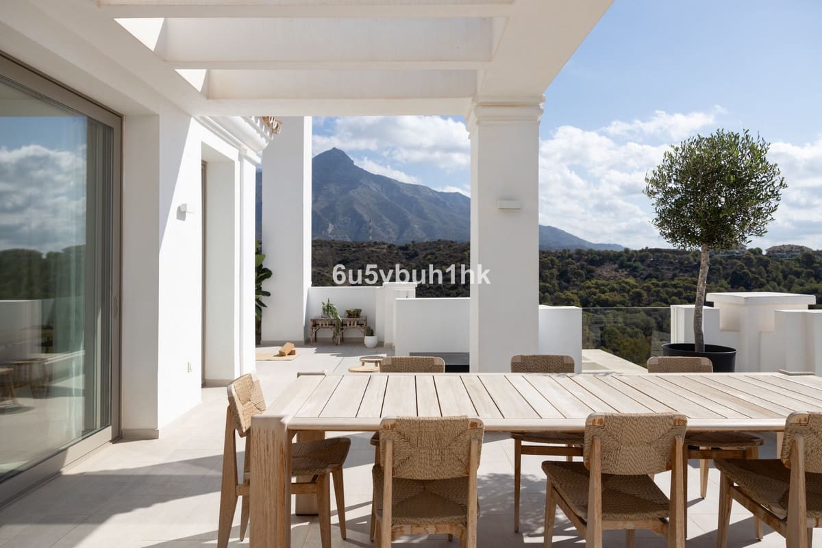 3 soverom Penthouse til salgs i Marbella med svømmebasseng - € 2 890 000 (Ref: 9518162)