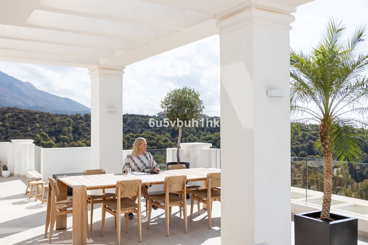 3 soverom Penthouse til salgs i Marbella med svømmebasseng - € 2 890 000 (Ref: 9518162)