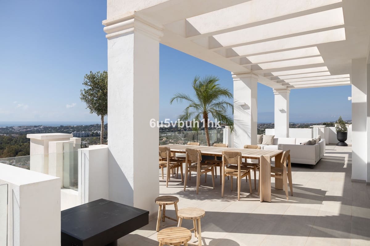 3 soverom Penthouse til salgs i Marbella med svømmebasseng - € 2 890 000 (Ref: 9518162)