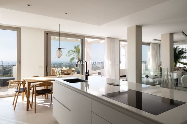 3 soverom Penthouse til salgs i Casco Antiguo, Marbella med svømmebasseng - € 2 890 000 (Ref: 9518162)