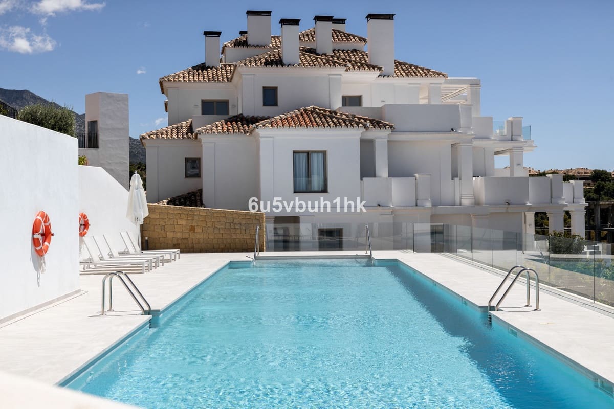 3 soverom Penthouse til salgs i Marbella med svømmebasseng - € 2 890 000 (Ref: 9518162)