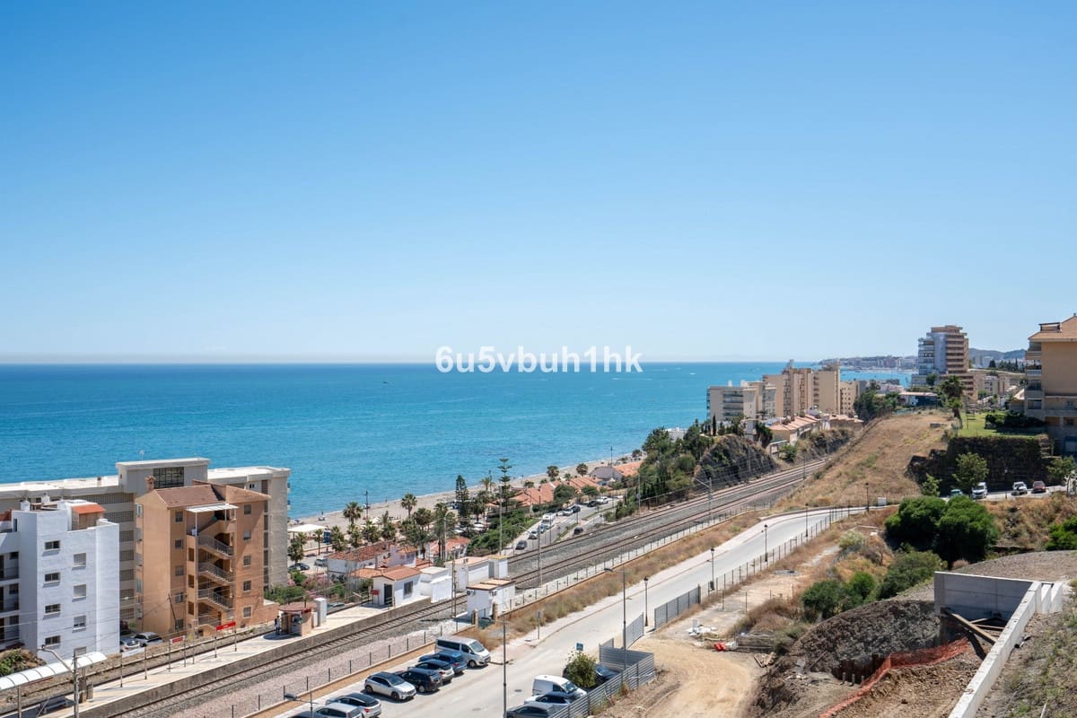 2 soverom Leilighet til salgs i Fuengirola med svømmebasseng - € 719 000 (Ref: 9518166)