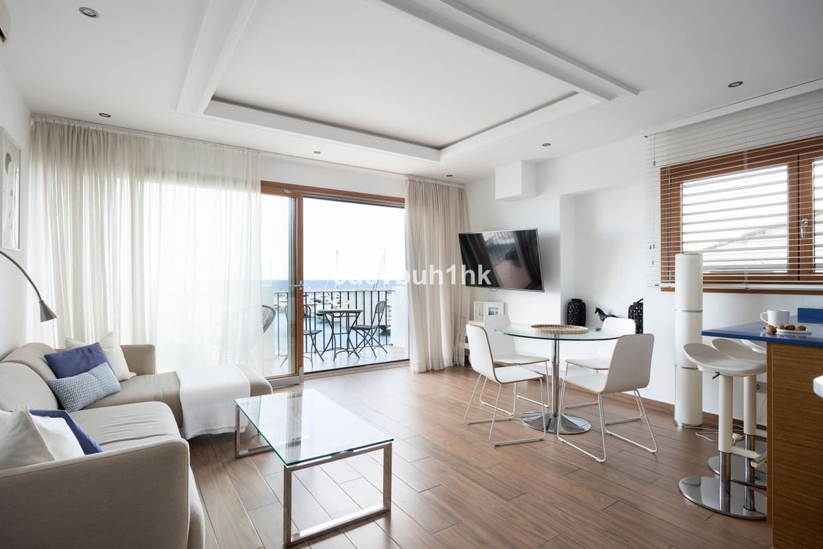 2 soverom Penthouse til salgs i Puerto Banus - € 870 000 (Ref: 9518171)