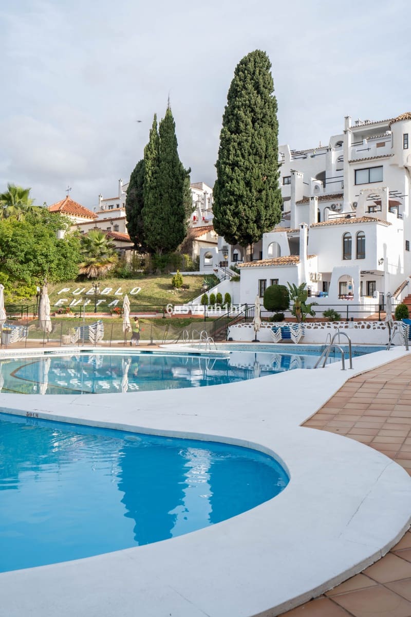 Ático de 2 habitaciones en Benalmádena en venta - 435.000 € (Ref: 9518174)