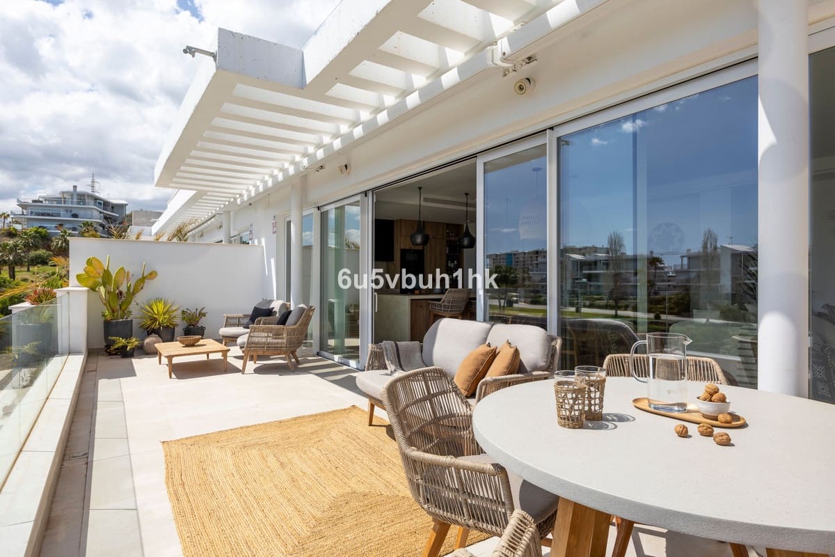 3 slaapkamer Penthouse te koop in La Capellania met zwembad - € 1.339.000 (Ref: 9518178)