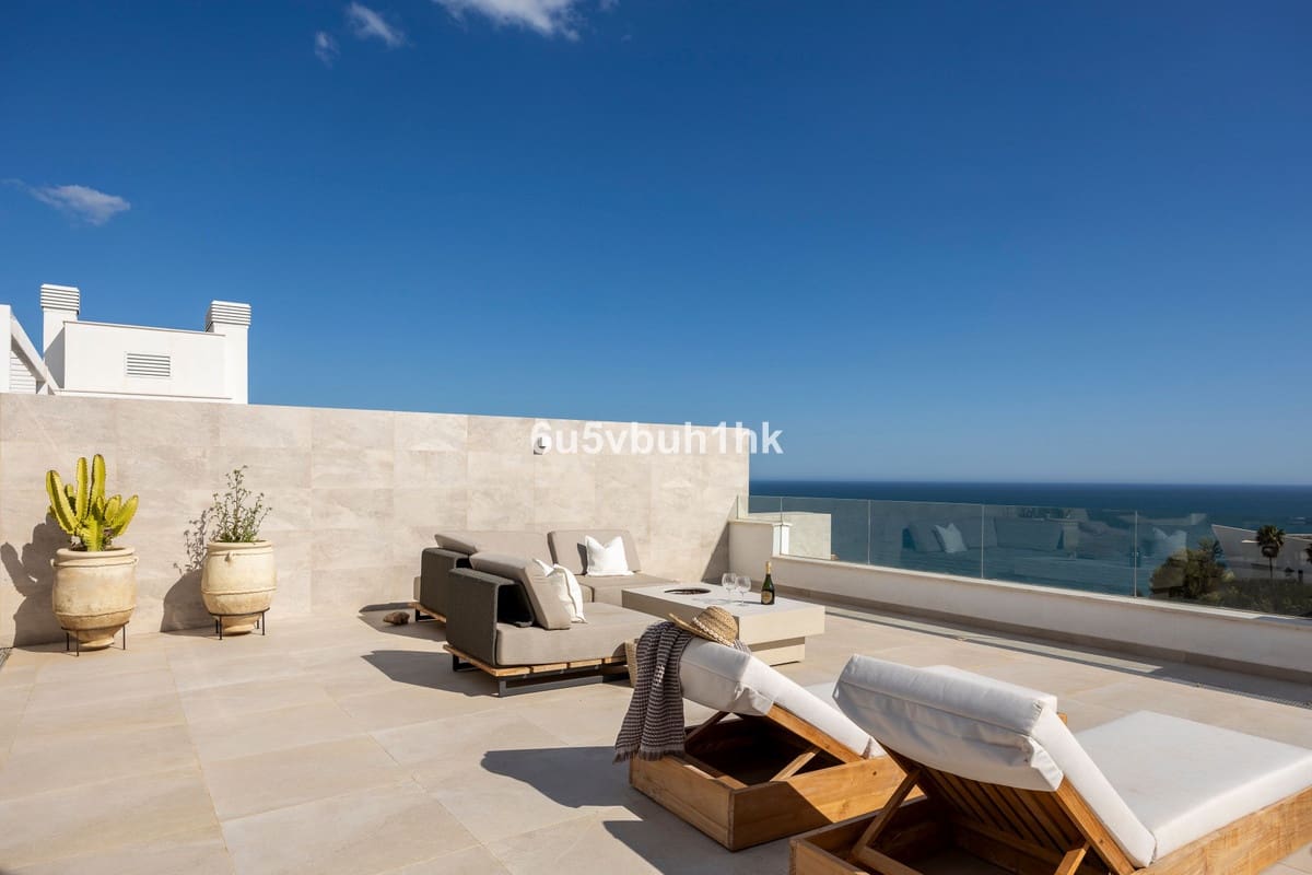 3 slaapkamer Penthouse te koop in La Capellania met zwembad - € 1.339.000 (Ref: 9518178)