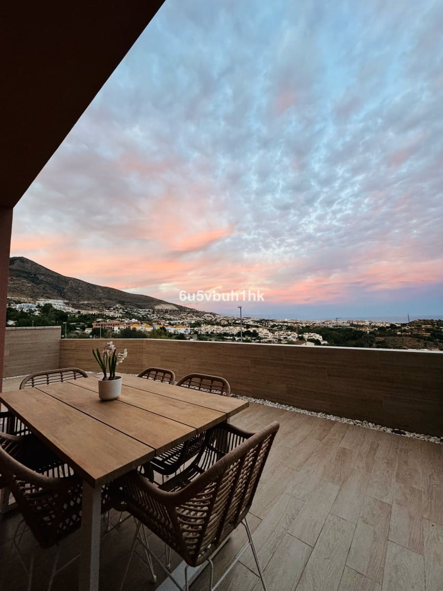 3 makuuhuone Huvila myytävänä paikassa Benalmadena Costa - 795 000 € (Ref: 9518179)