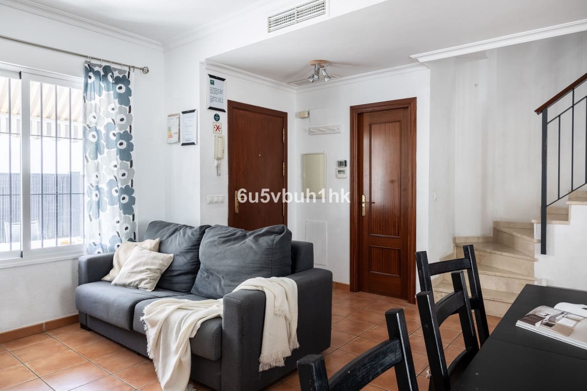 4 bedroom Townhouse for sale in Fuengirola - € 549,000 (Ref: 9518180)