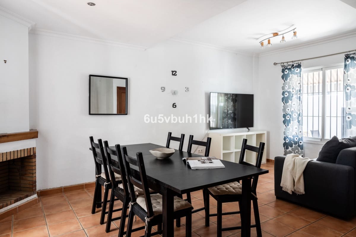 4 bedroom Townhouse for sale in Fuengirola - € 549,000 (Ref: 9518180)